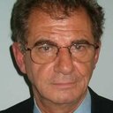 Florin Zamfirescu als The principal of the training school