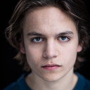 Kes Bakker als Charles