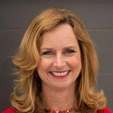 Naomi Simson als Herself - Shark