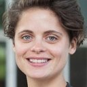 Ronja Mannov Olesen als Maria