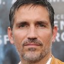 Jim Caviezel als Airline Clerk
