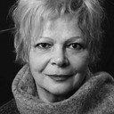 Viorica Farkas als Eva