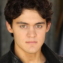 Layton Khan als Nathan