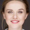 Irina Kaptelova als Liu Sha
