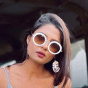 Payel Roy als Maddy