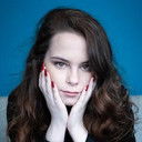 Amber Havard als Kris