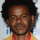 Benjamin Earl Turner als Narrator