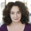 Mechthild Großmann als Königin