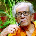 Habib Tanvir als Indian Barrister