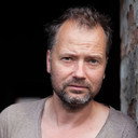 Christian Pfeil als Angeklagter 6 Dr. Lucas