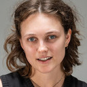 Embla Ingelman-Sundberg als Tora