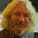 Roen Davis, Online Editor