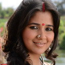 Narayani Shastri als Warden Sangeeta