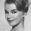 Ahna Capri als Maryjane Smythe