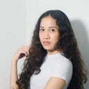 Sheila Miranda Bell als Meatball Girl #1