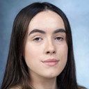 Eve Bowles als Carrie
