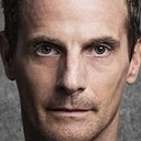 Mark H. Dold als Tom