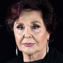 Nidal Al-Askhar als Mrs. Jallouli