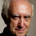 Jonathan Pryce als Mr. Ellsworthy