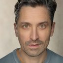 Nicholas Cowell als Joseph Stalin