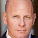 Jamie McBride als SIS Undercover - Jay