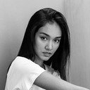 May Myat Noe als Poni