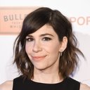 Carrie Brownstein als Woman