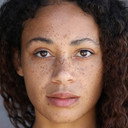 Mia Nassivera als Kayla