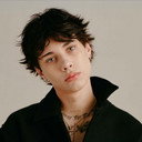 Landon Barker als Pink Switchblades Drummer