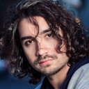 Mauro Vaca als Juan