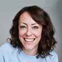 Alison Thea-Skot als Re-Animated Woman