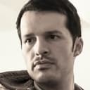 Dominik Starck als Spike Jones