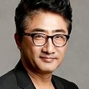 Ryu Tae-ho als Mr. Ahn