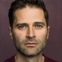 Charles Hagerty als Reporter - St. Regis