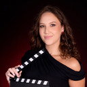 Clara Macedo als Young Lover