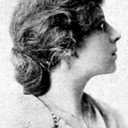 Edwina Robbins als Mrs. Dusenberry