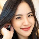 ชญานิศ จ่ายเจริญ als Klin