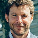 Olivier Lambelet als Chuck Léchot