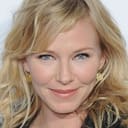 Kelli Giddish als Young Mother