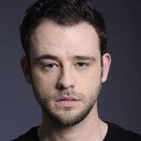 Miguel Santiago als Alexandre