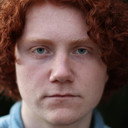 Flynn Glazebrook als Macca's Mate