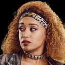 Georgia Bradshaw als Zahara