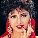 Divya Bharti als Rekha