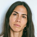 Isabelle Andrade als Portuguese Friend