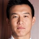 Brian Yang als Dr. Yang