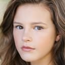 Peyton Kennedy als Gitty