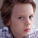 Chiron Elias Krase als Dani (13 Jahre)