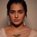 Parvathy Thiruvothu als Ruchi