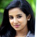 Leema Babu als Selvi
