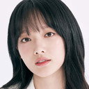 김소율 als Yun-jin